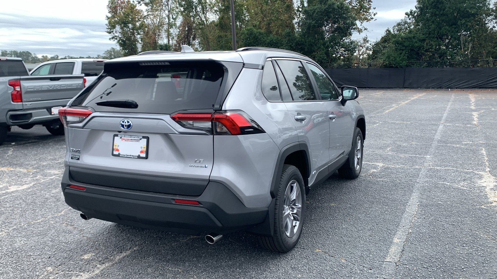 2024 Toyota RAV4 Hybrid LE 8