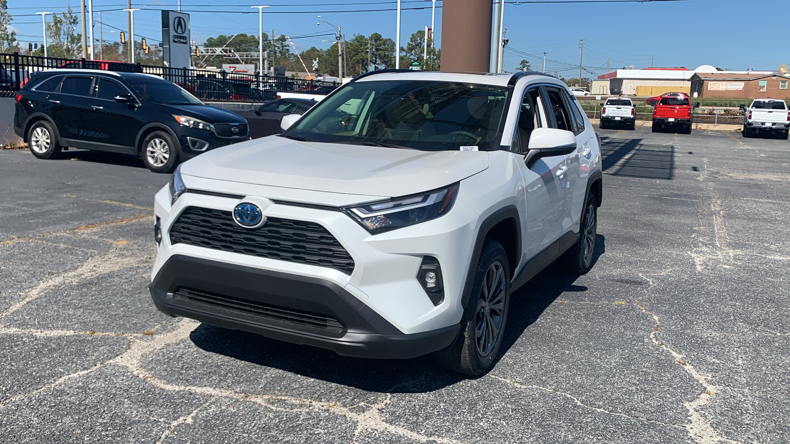 2024 Toyota RAV4 Hybrid XLE Premium 4