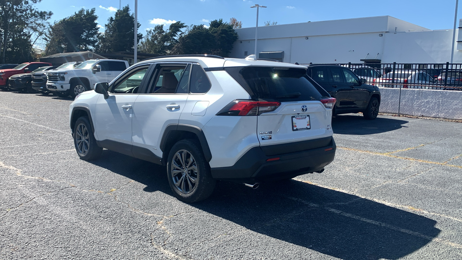 2024 Toyota RAV4 Hybrid XLE Premium 6