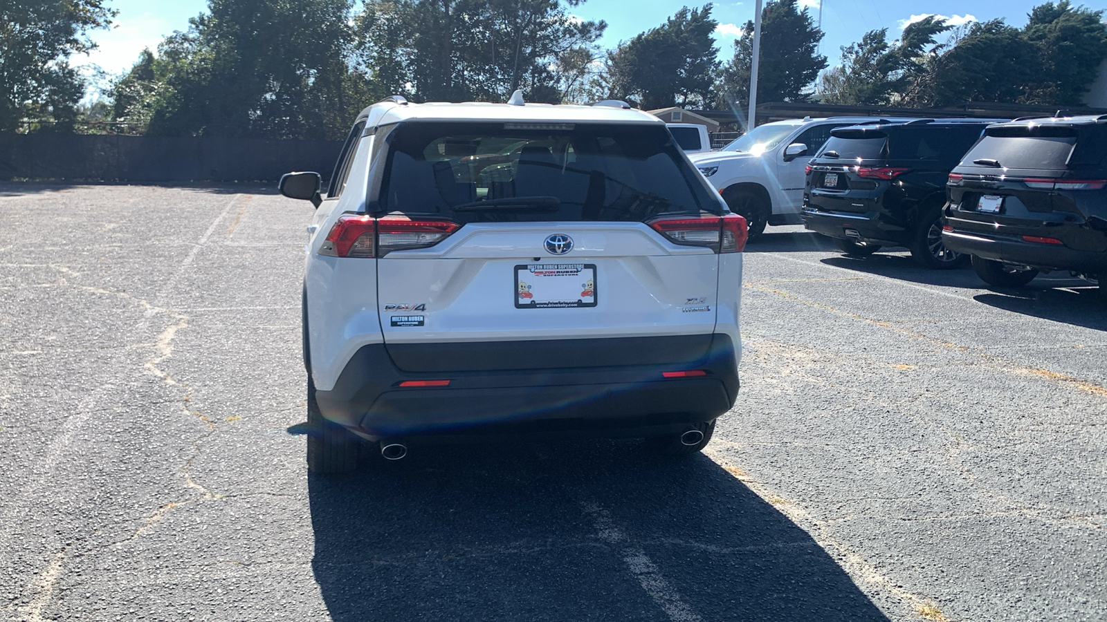 2024 Toyota RAV4 Hybrid XLE Premium 7