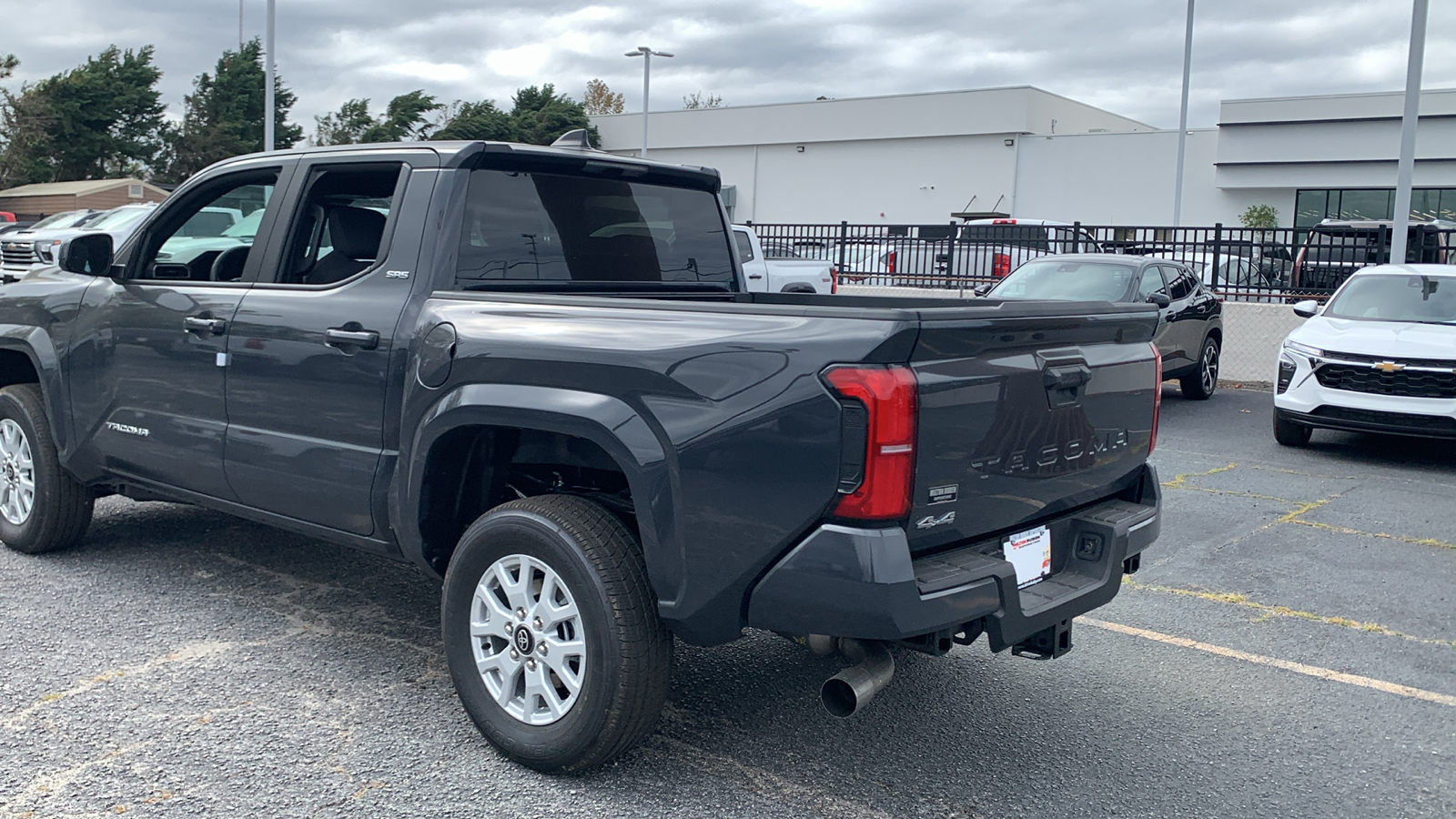 2024 Toyota Tacoma SR5 6