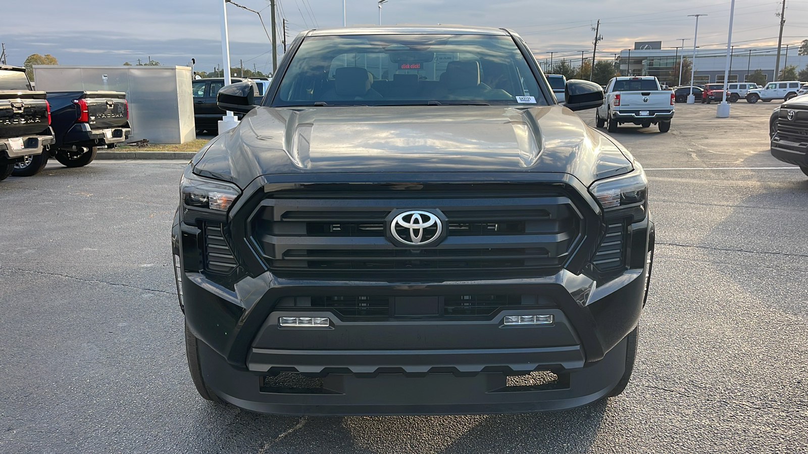 2024 Toyota Tacoma SR5 3