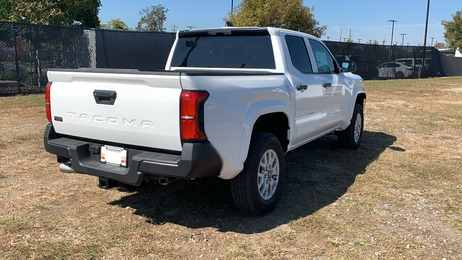 2024 Toyota Tacoma SR 8