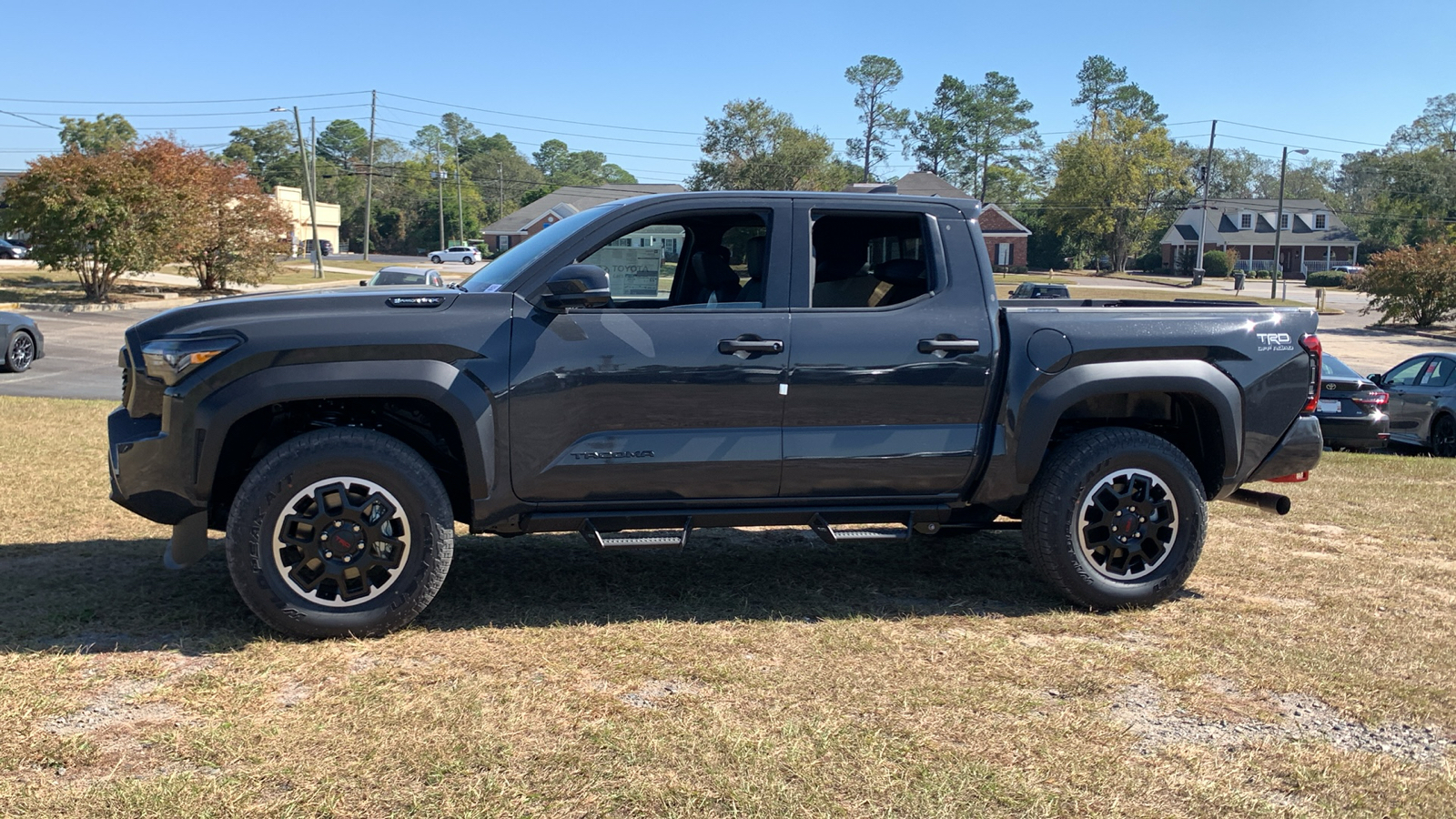 2024 Toyota Tacoma Hybrid TRD Off Road 5