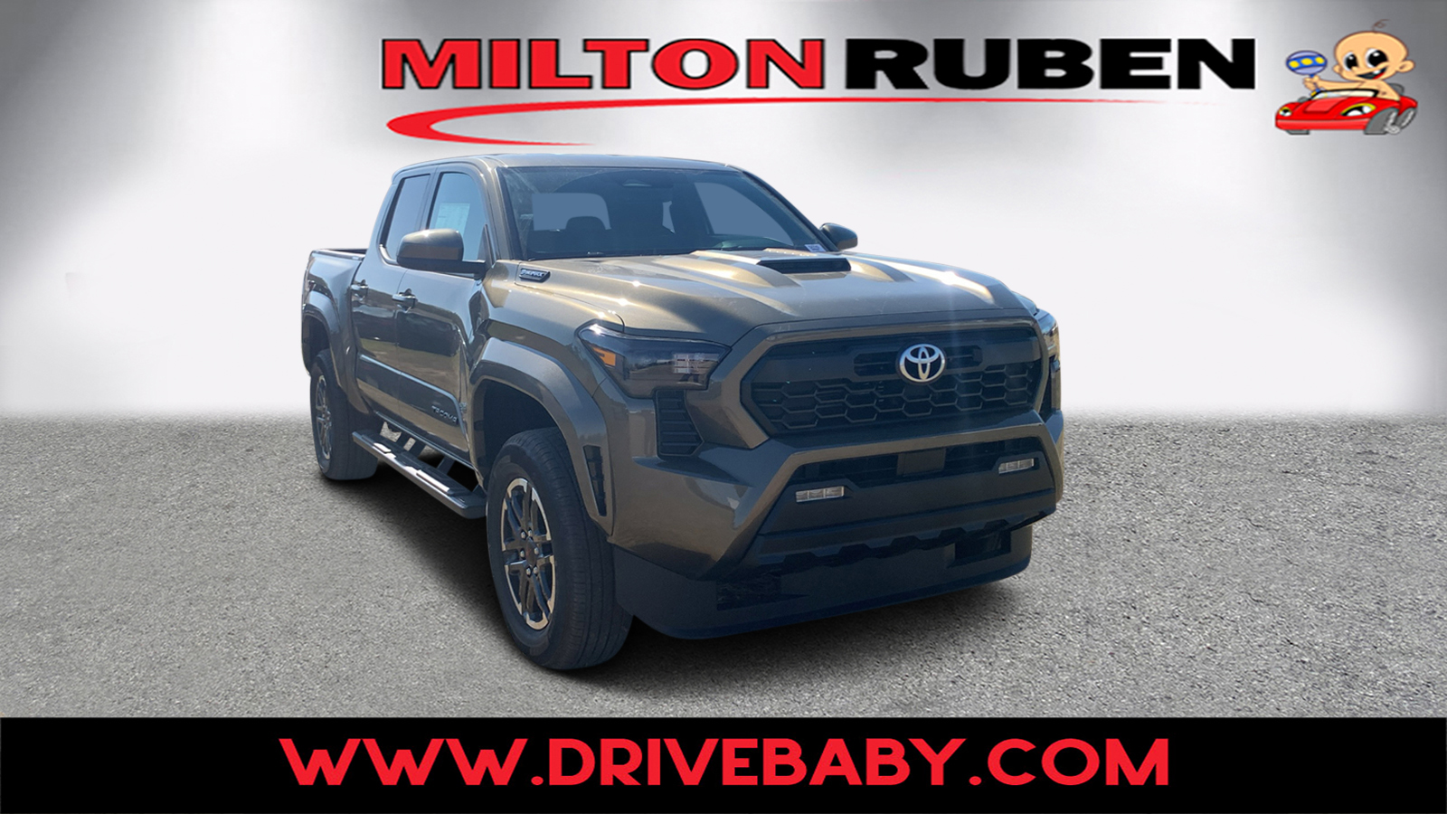 2024 Toyota Tacoma Hybrid TRD Sport 1