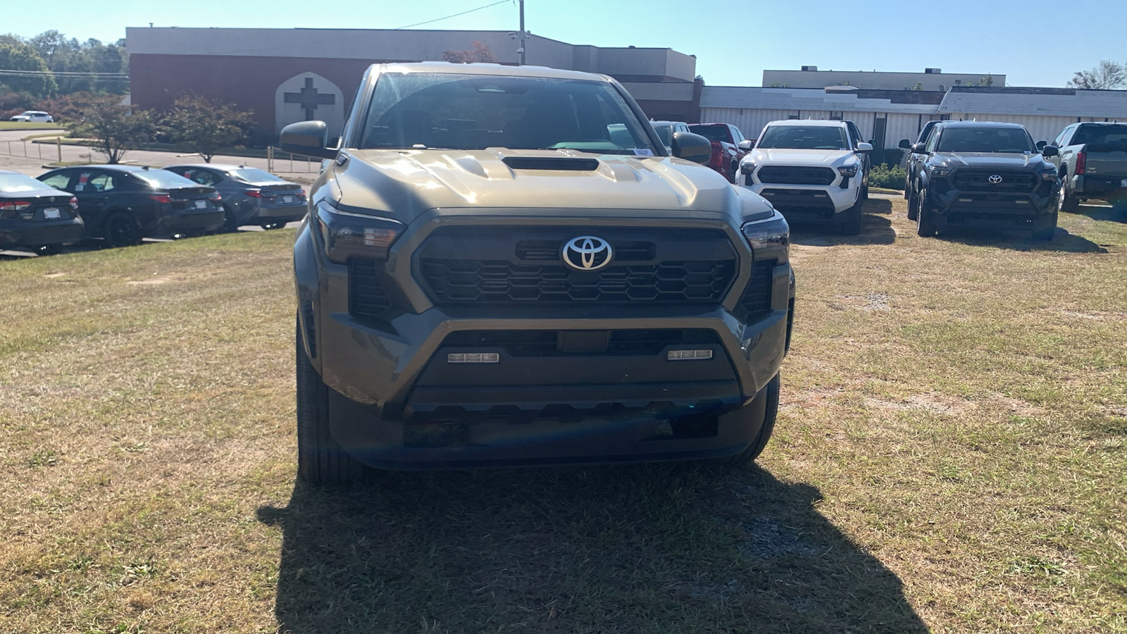 2024 Toyota Tacoma Hybrid TRD Sport 3