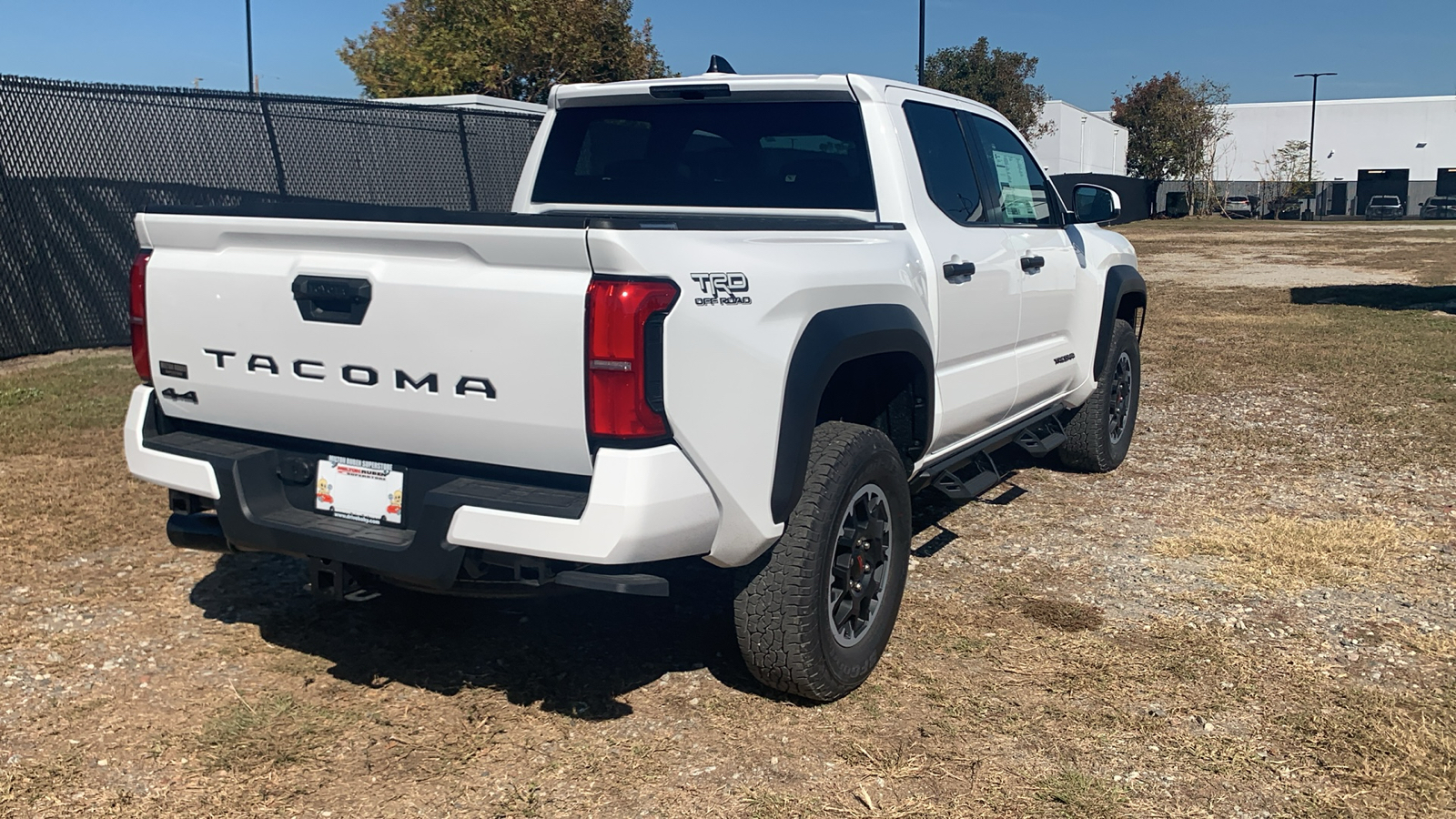 2024 Toyota Tacoma TRD Off-Road 8