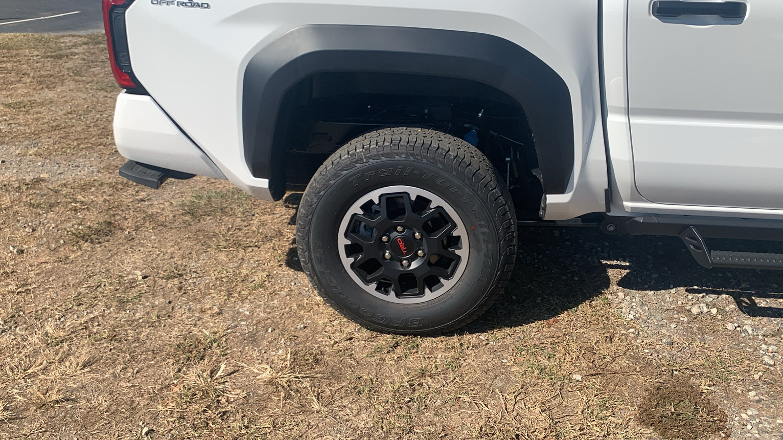 2024 Toyota Tacoma TRD Off-Road 10