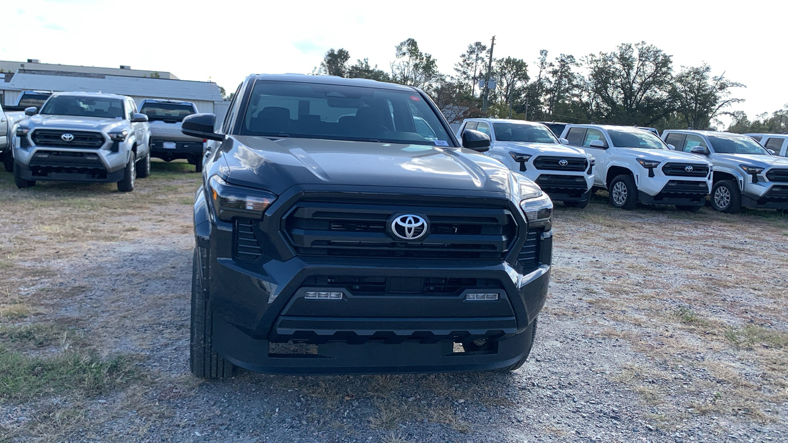 2024 Toyota Tacoma SR5 3