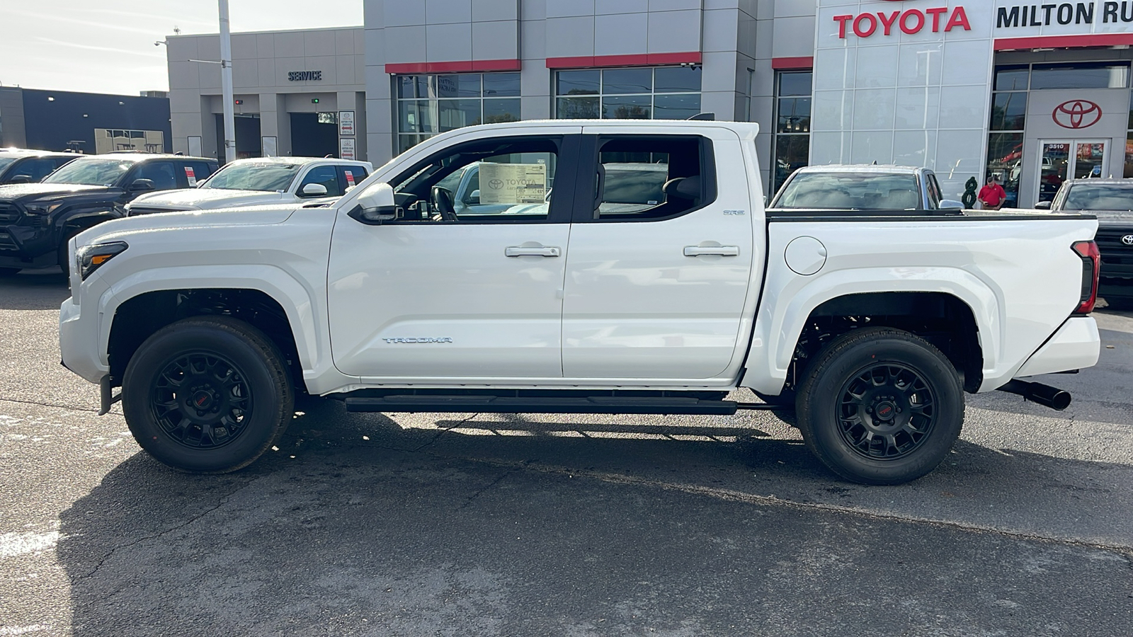 2024 Toyota Tacoma SR5 5