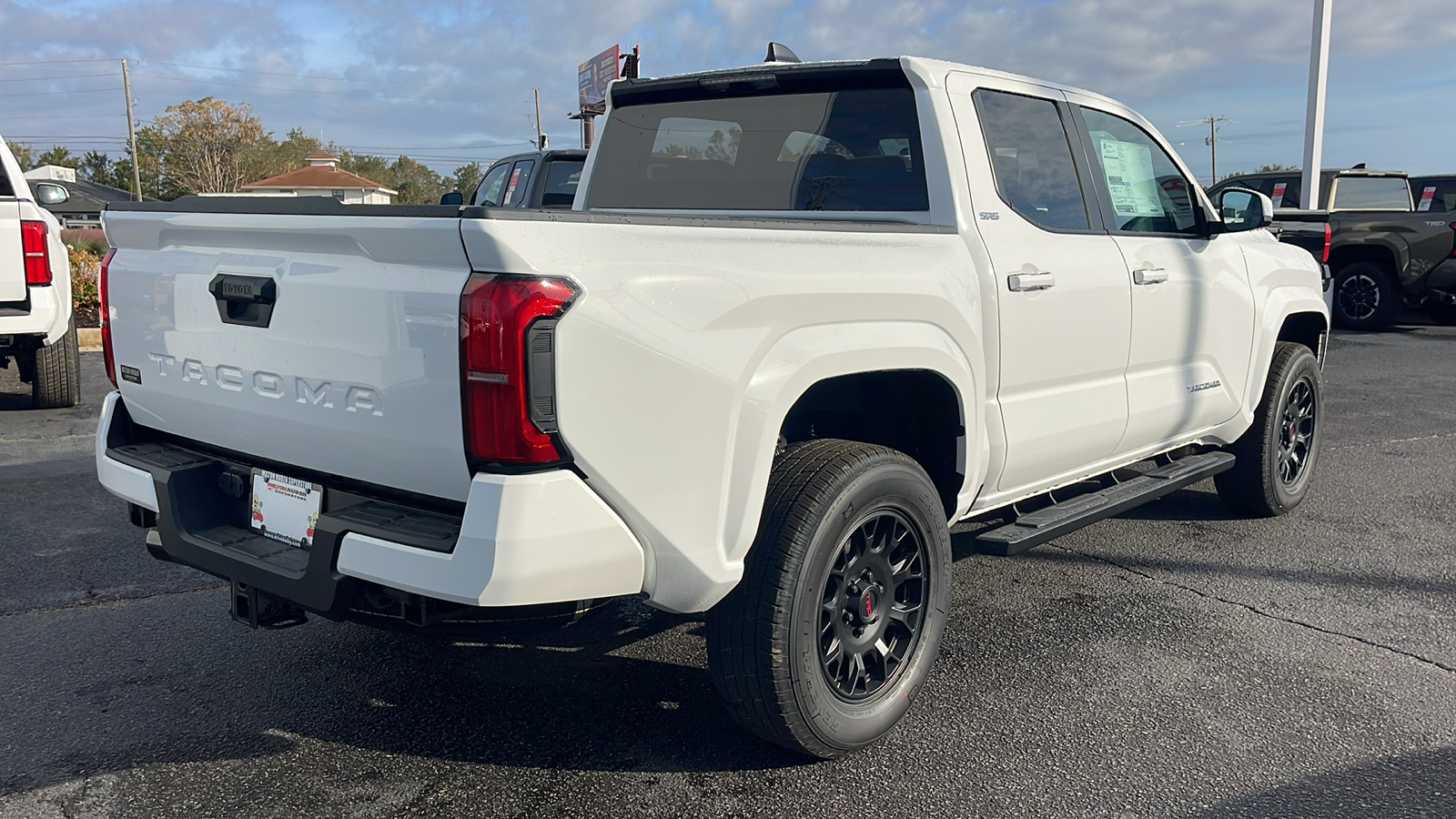 2024 Toyota Tacoma SR5 8