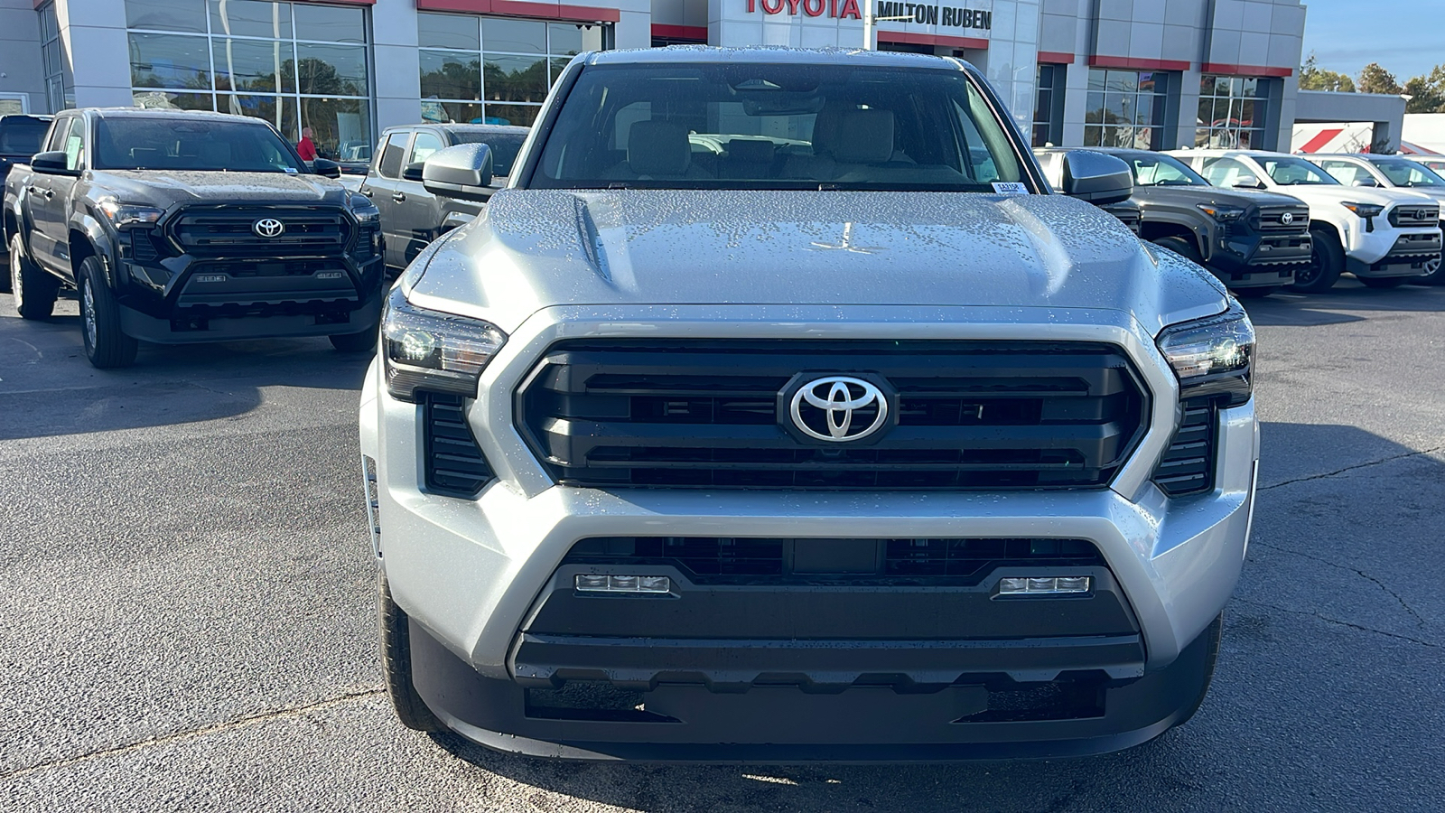 2024 Toyota Tacoma SR5 3