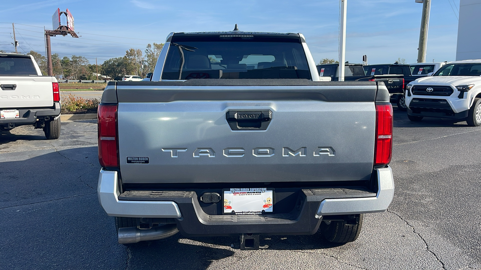 2024 Toyota Tacoma SR5 7