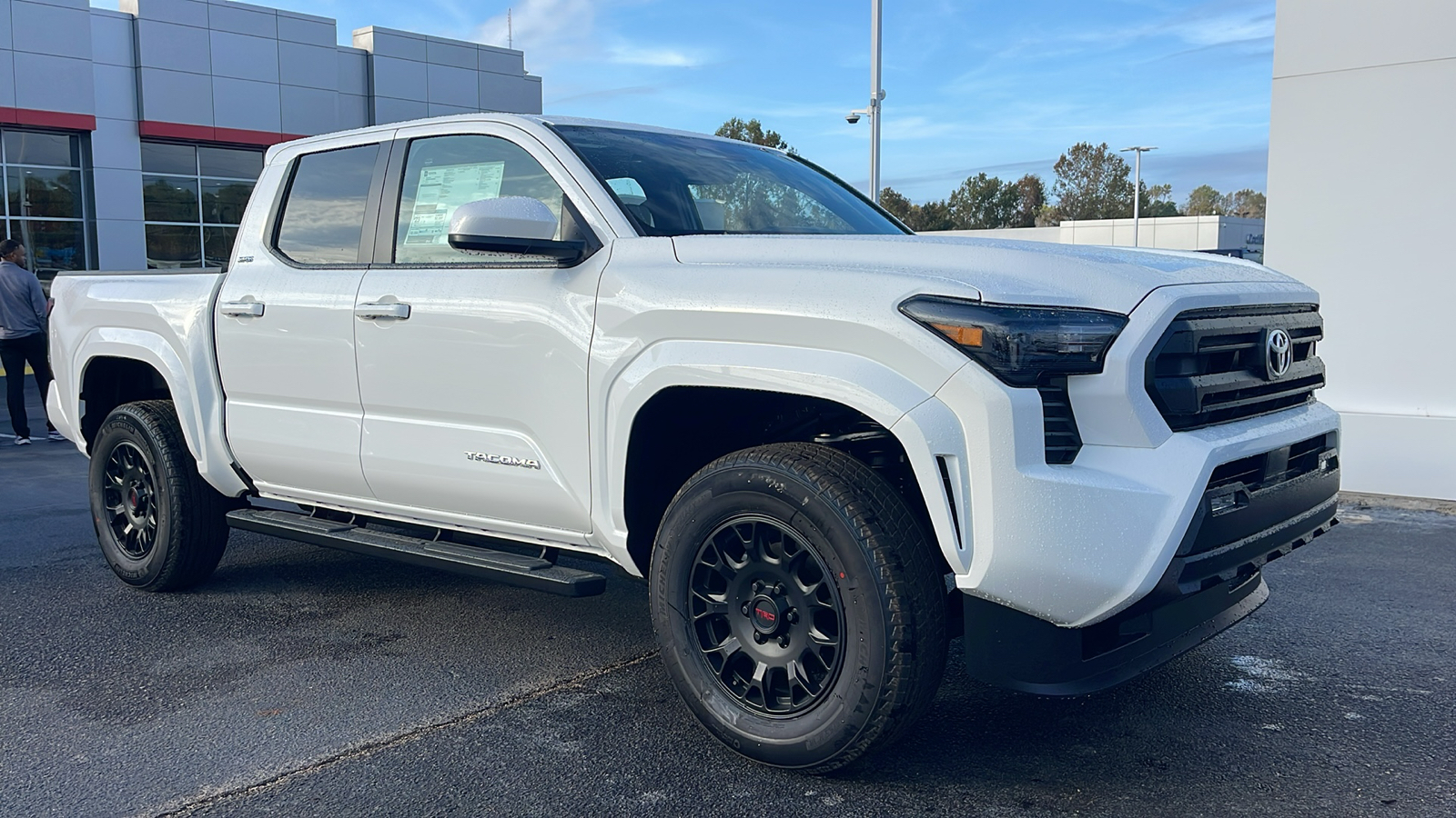 2024 Toyota Tacoma SR5 2