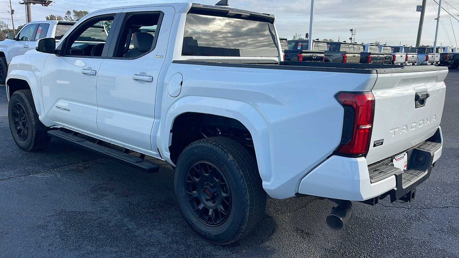 2024 Toyota Tacoma SR5 6