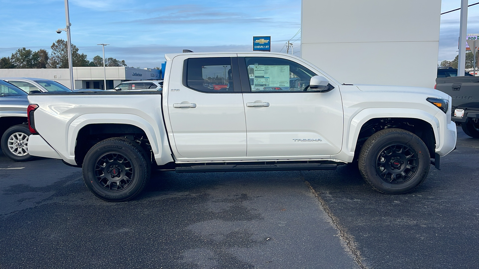 2024 Toyota Tacoma SR5 9