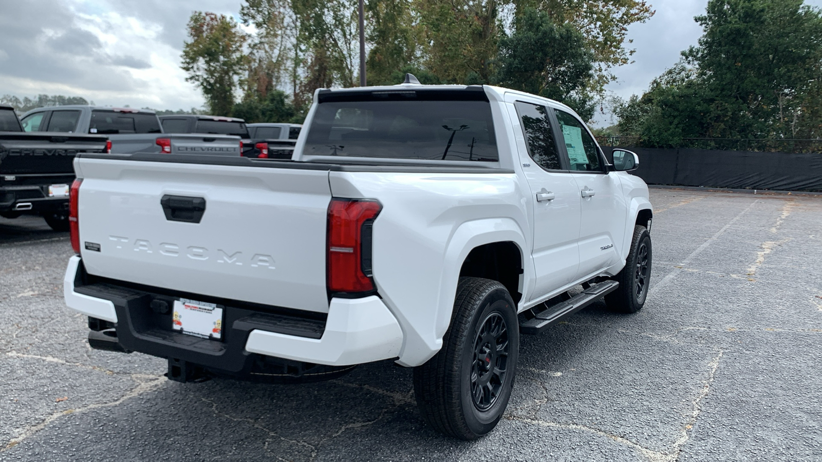 2024 Toyota Tacoma SR5 8