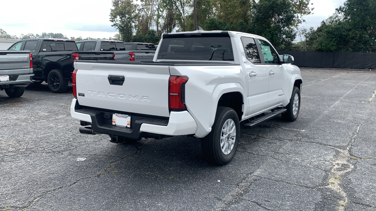 2024 Toyota Tacoma SR5 8