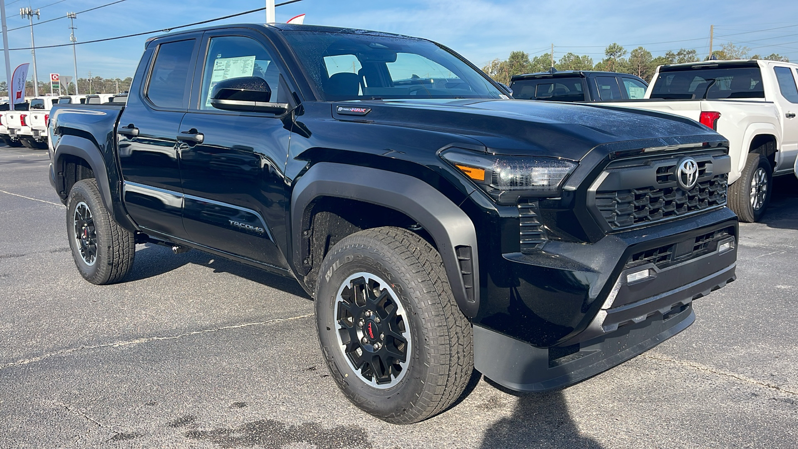 2024 Toyota Tacoma Hybrid TRD Off Road 2