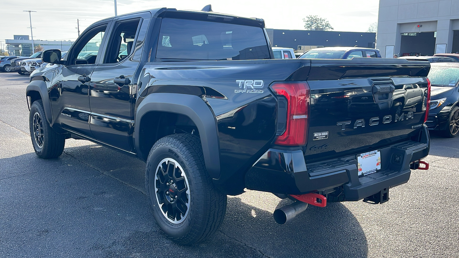 2024 Toyota Tacoma Hybrid TRD Off Road 6