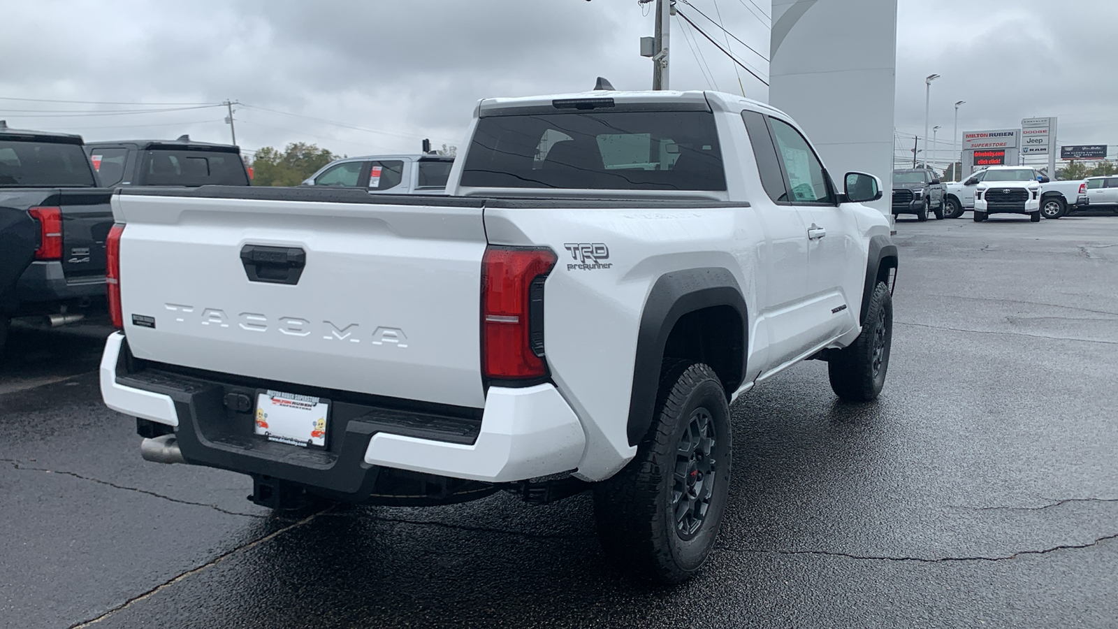 2024 Toyota Tacoma PreRunner 8