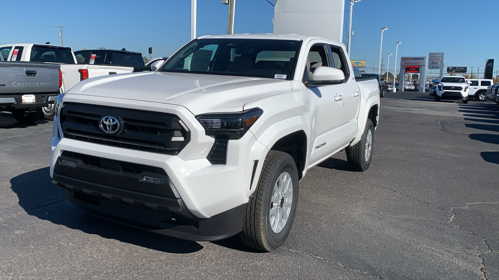 2024 Toyota Tacoma SR5 4