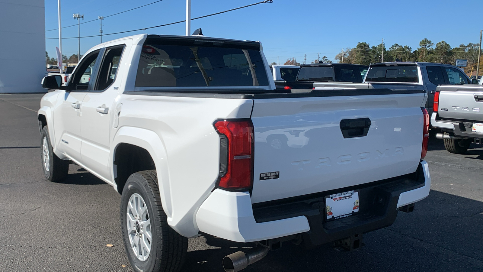 2024 Toyota Tacoma SR5 6