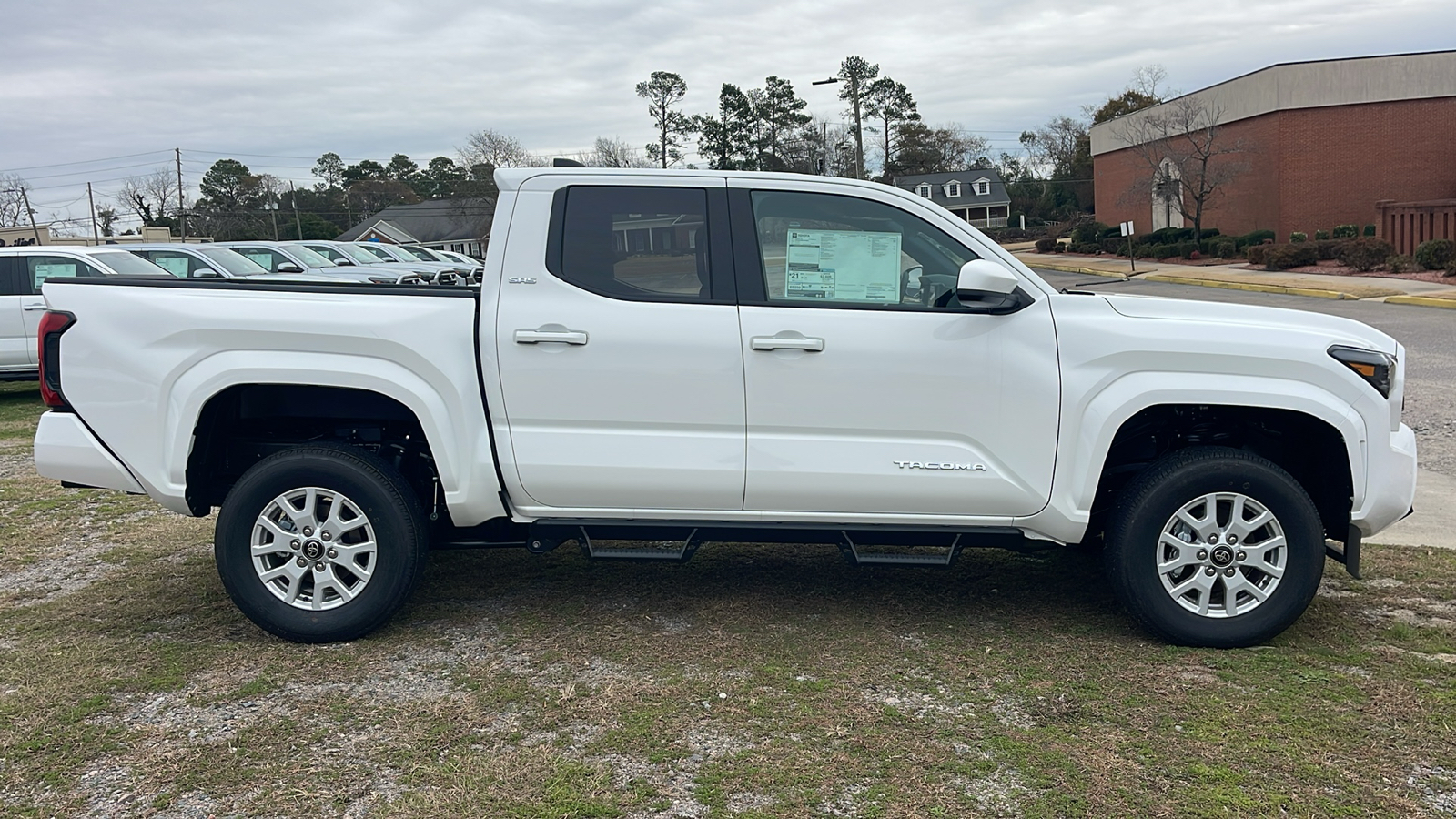 2024 Toyota Tacoma SR5 9