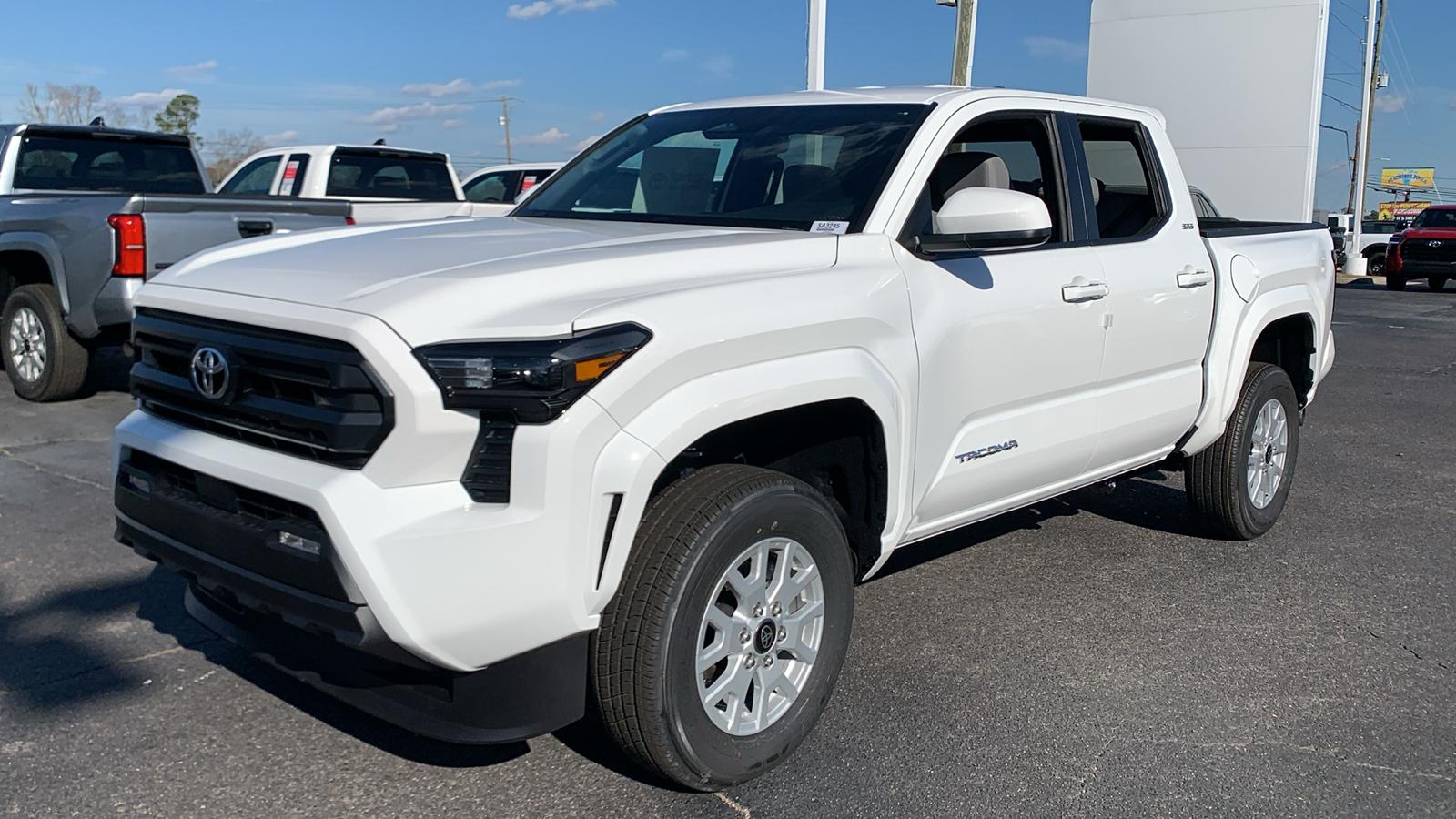 2024 Toyota Tacoma SR5 4