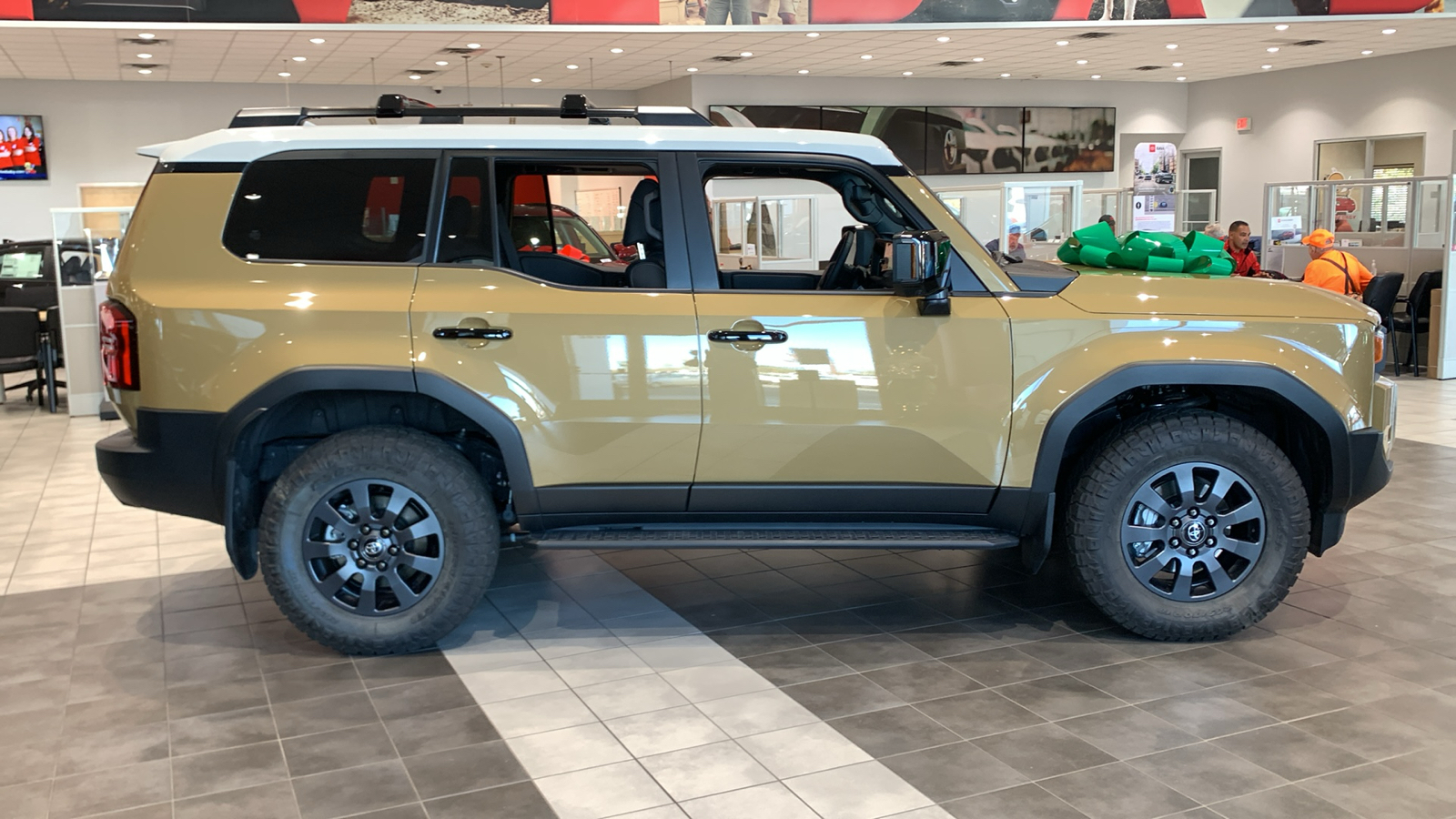 2024 Toyota Land Cruiser Base 9