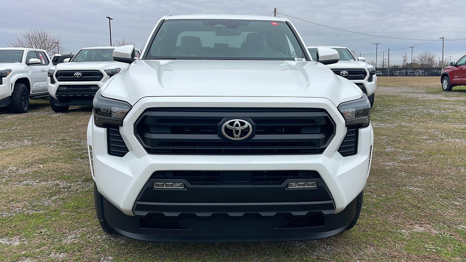 2024 Toyota Tacoma SR5 3