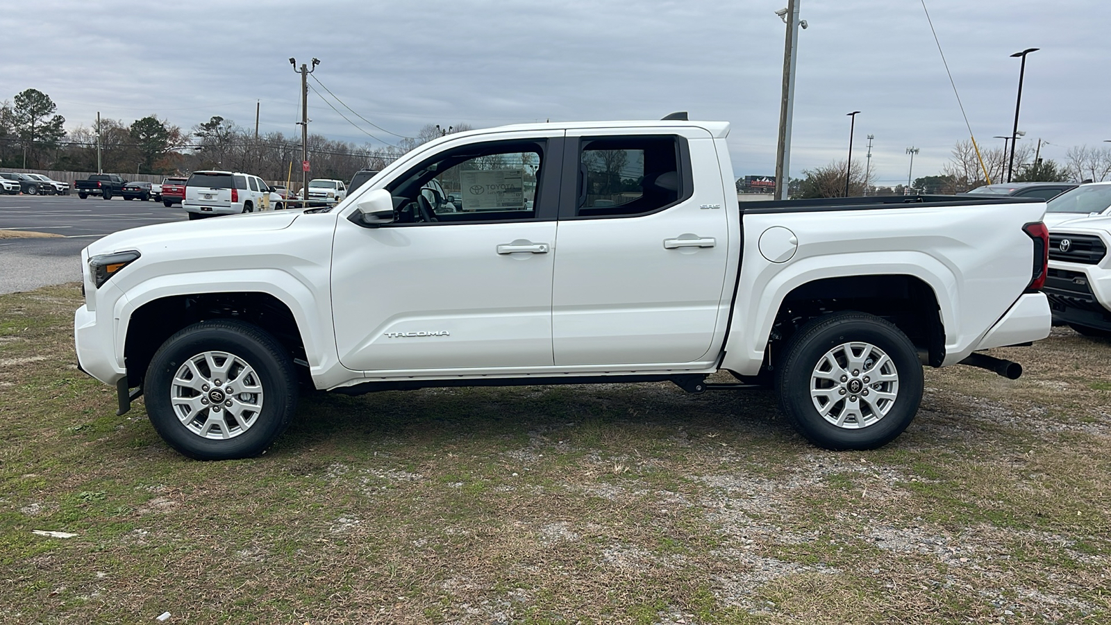 2024 Toyota Tacoma SR5 5