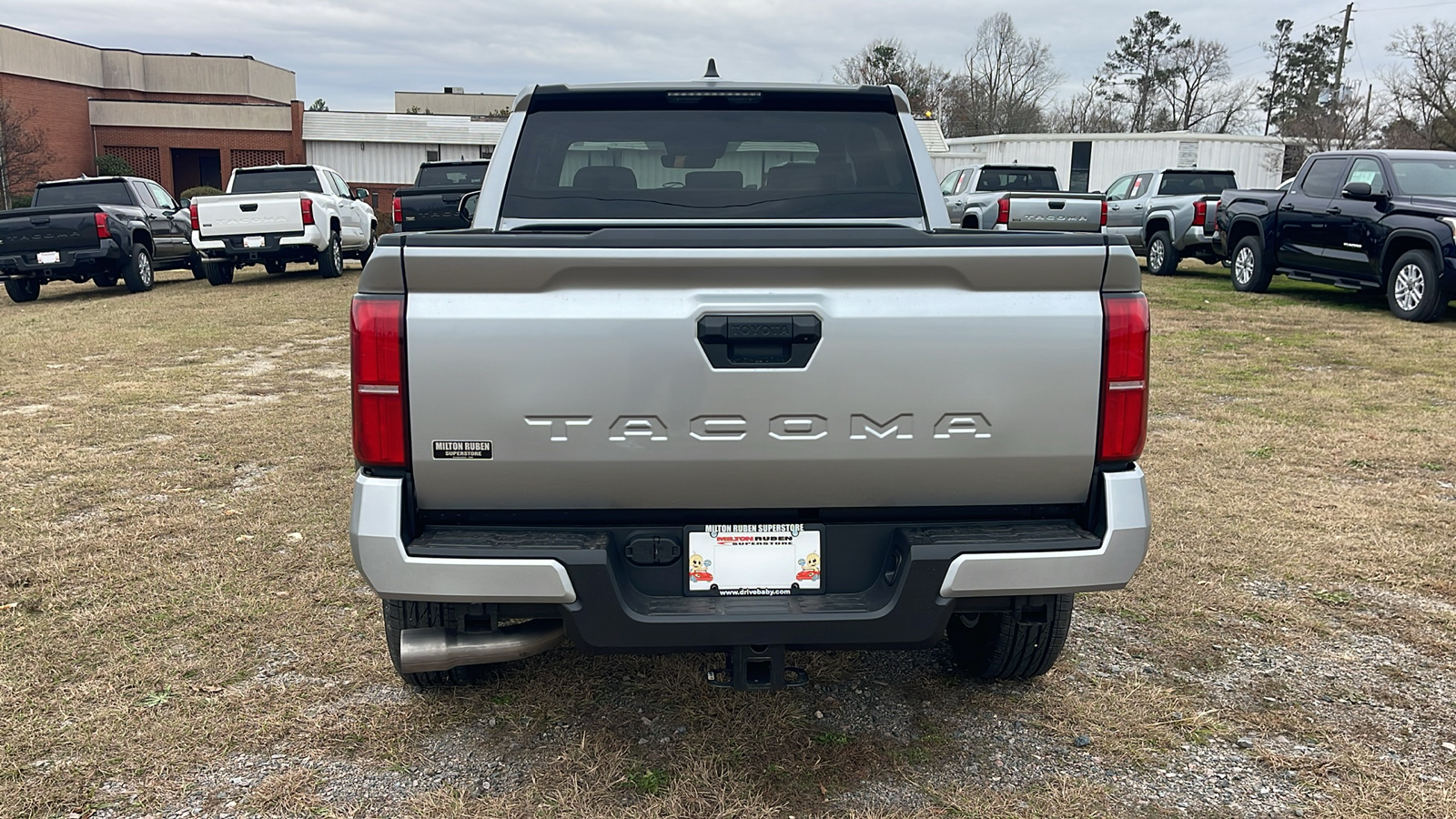 2024 Toyota Tacoma SR5 8