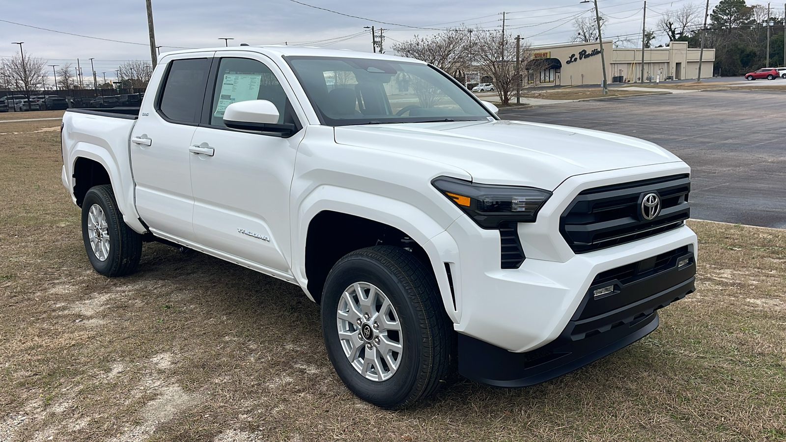 2024 Toyota Tacoma SR5 2