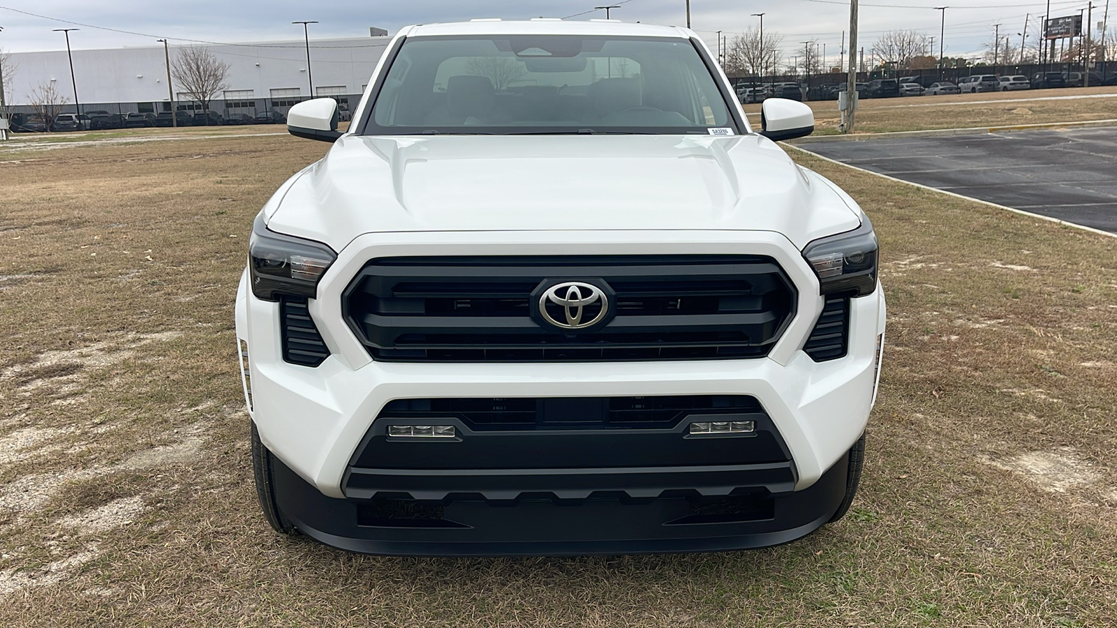 2024 Toyota Tacoma SR5 3