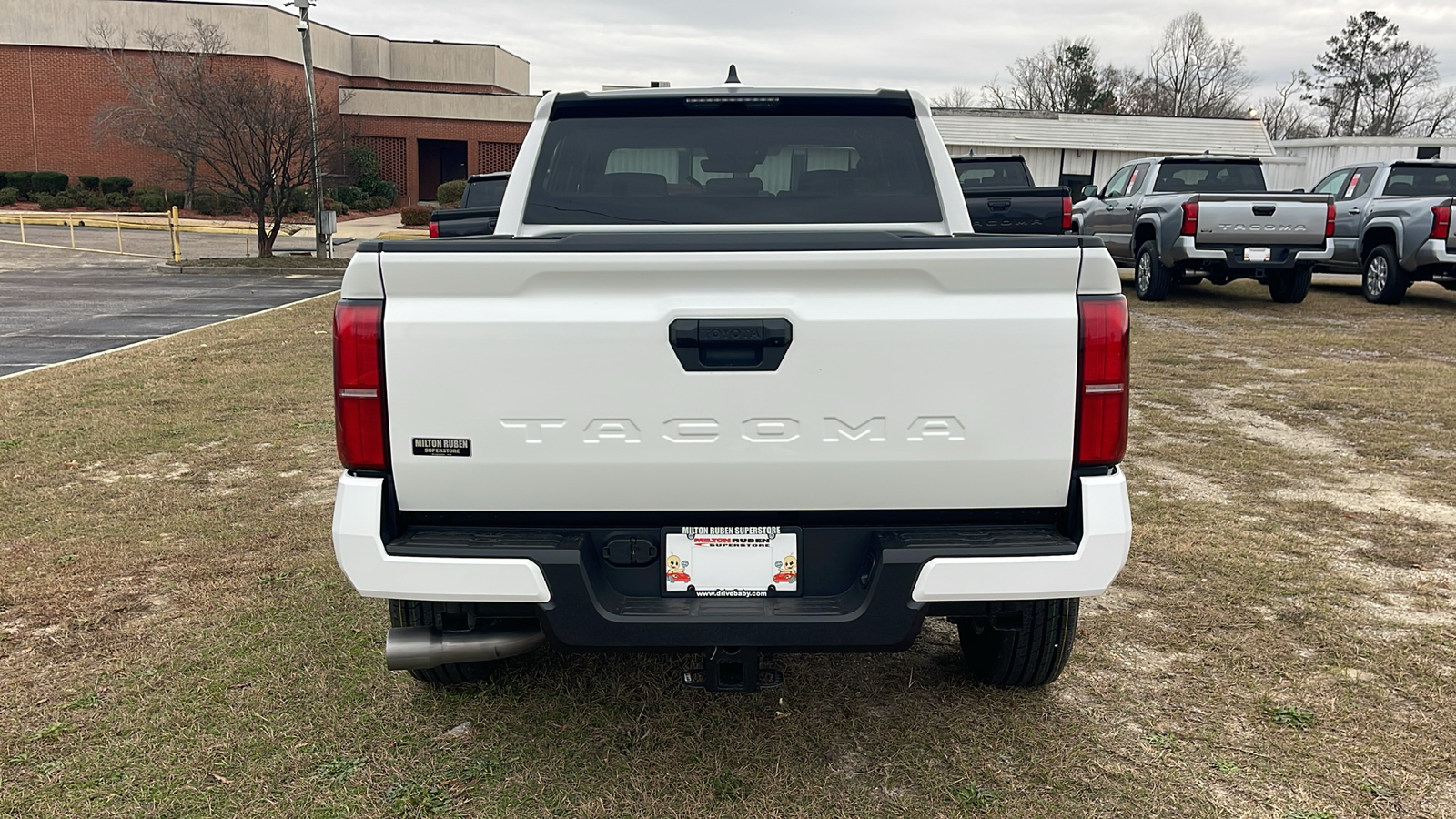 2024 Toyota Tacoma SR5 7