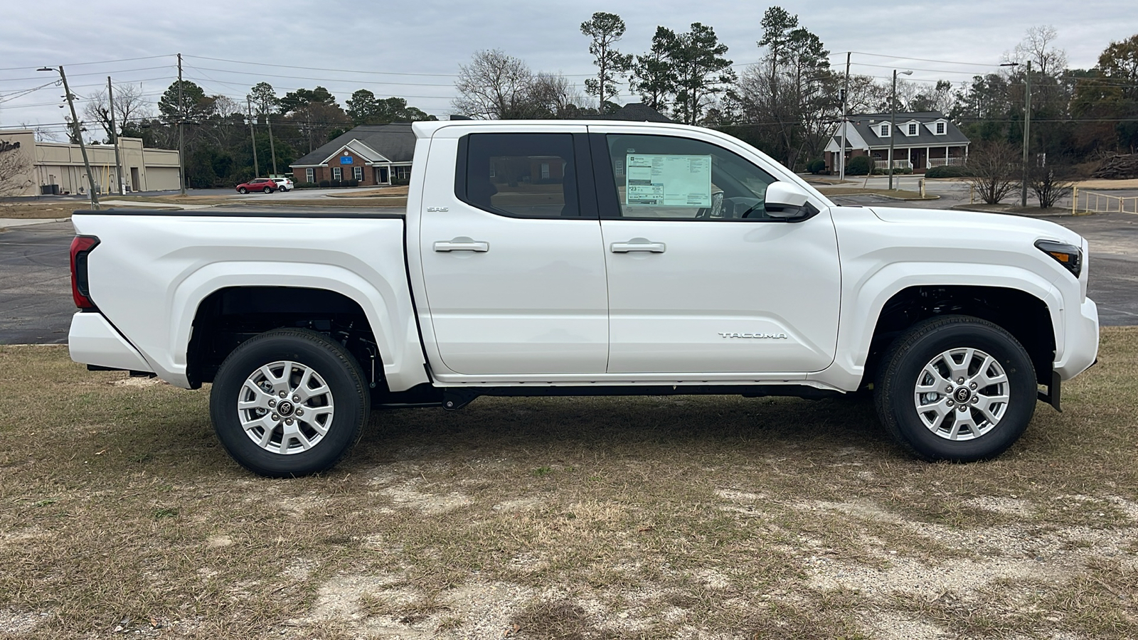 2024 Toyota Tacoma SR5 9