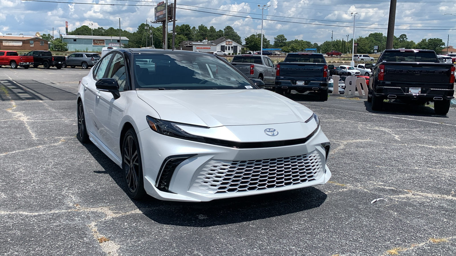 2025 Toyota Camry XSE 2