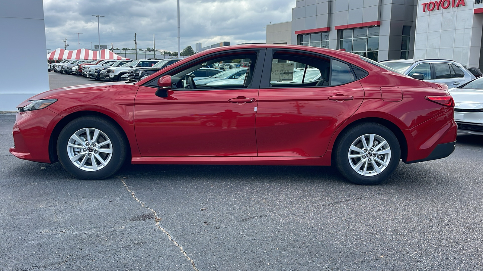 2025 Toyota Camry LE 5