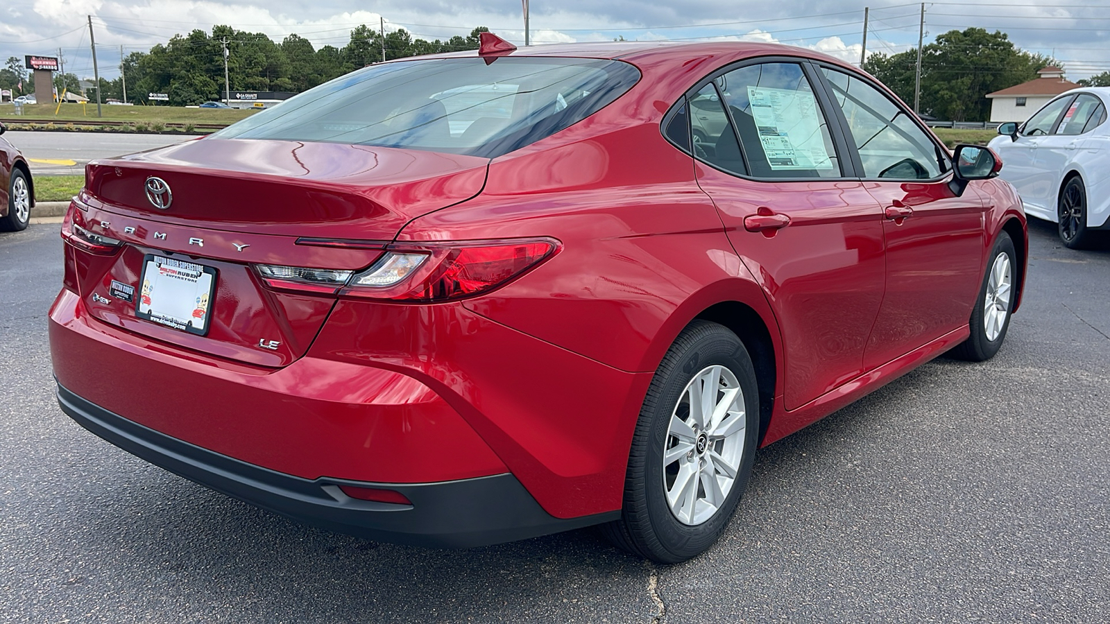 2025 Toyota Camry LE 8