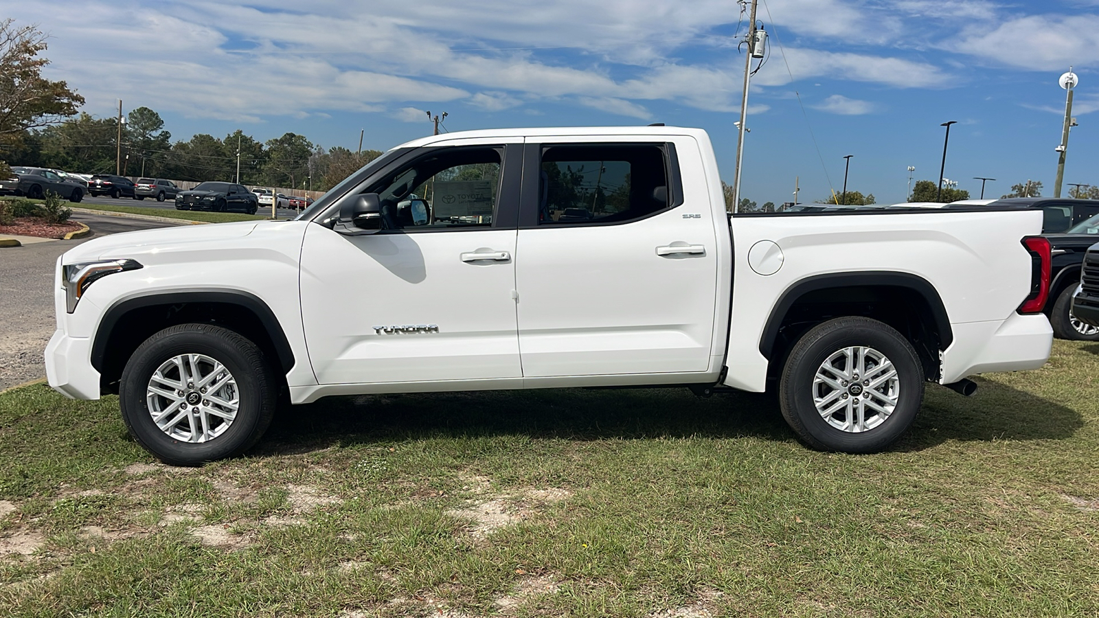 2025 Toyota Tundra SR5 5