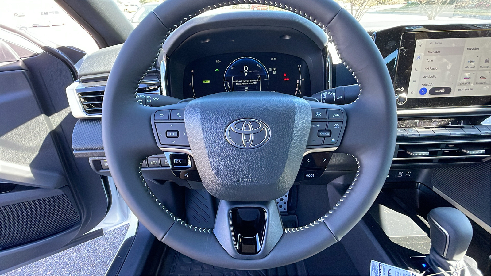 2025 Toyota Camry SE 21