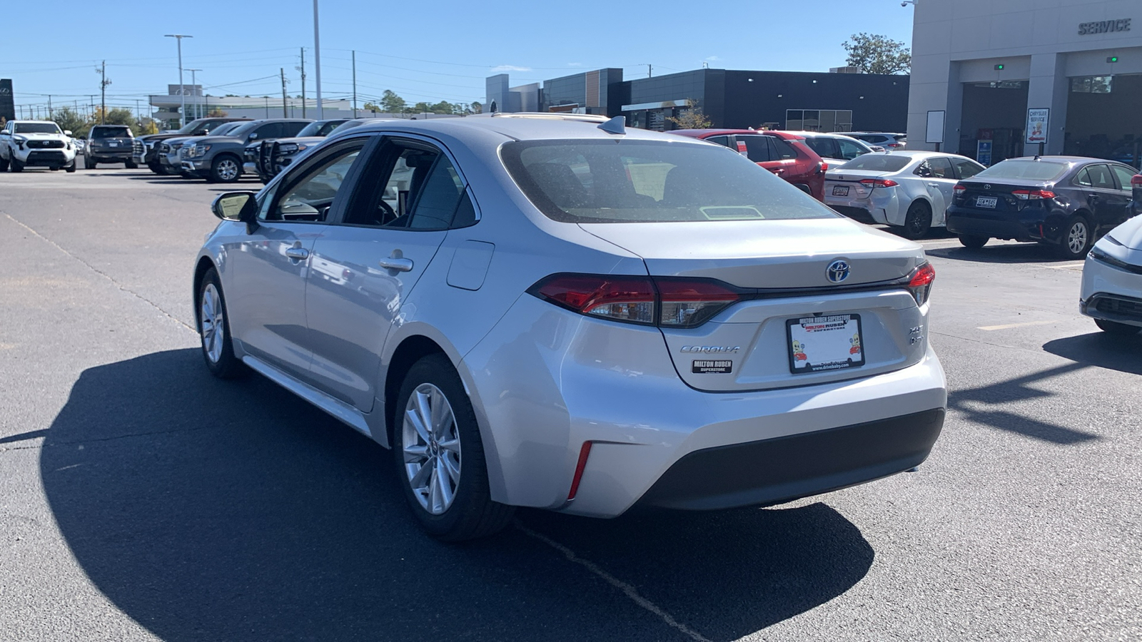 2025 Toyota Corolla Hybrid XLE 6