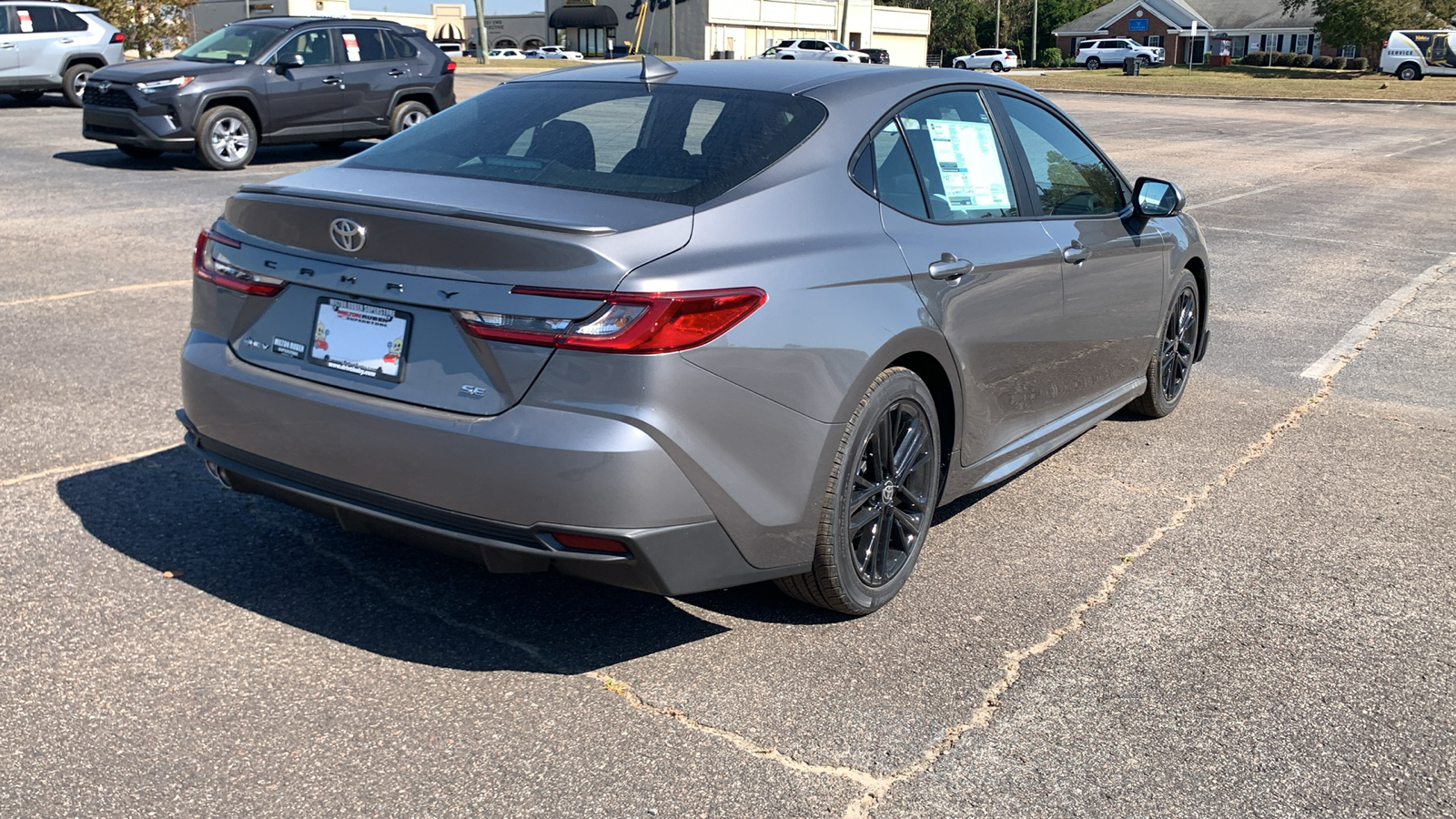 2025 Toyota Camry SE 8