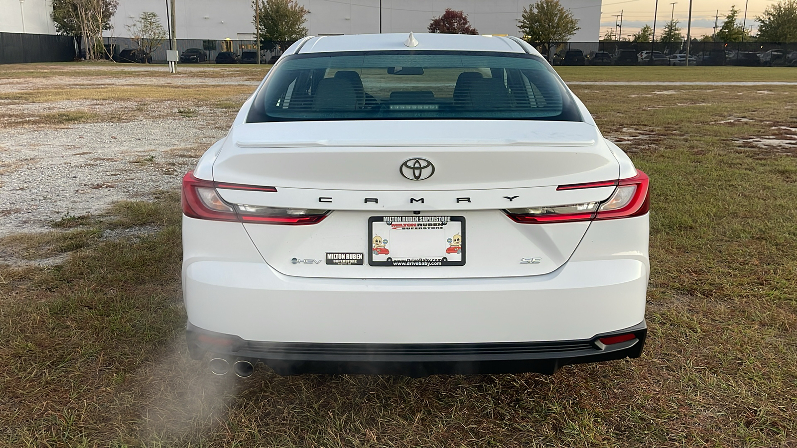 2025 Toyota Camry SE 7