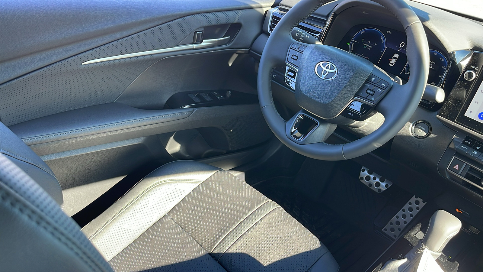 2025 Toyota Camry XSE 15