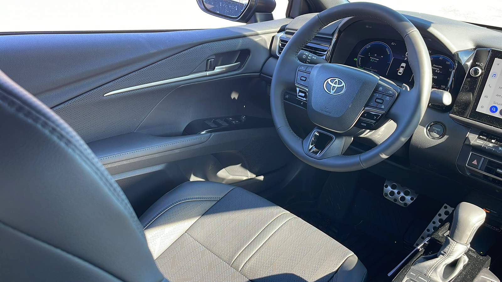 2025 Toyota Camry XSE 13