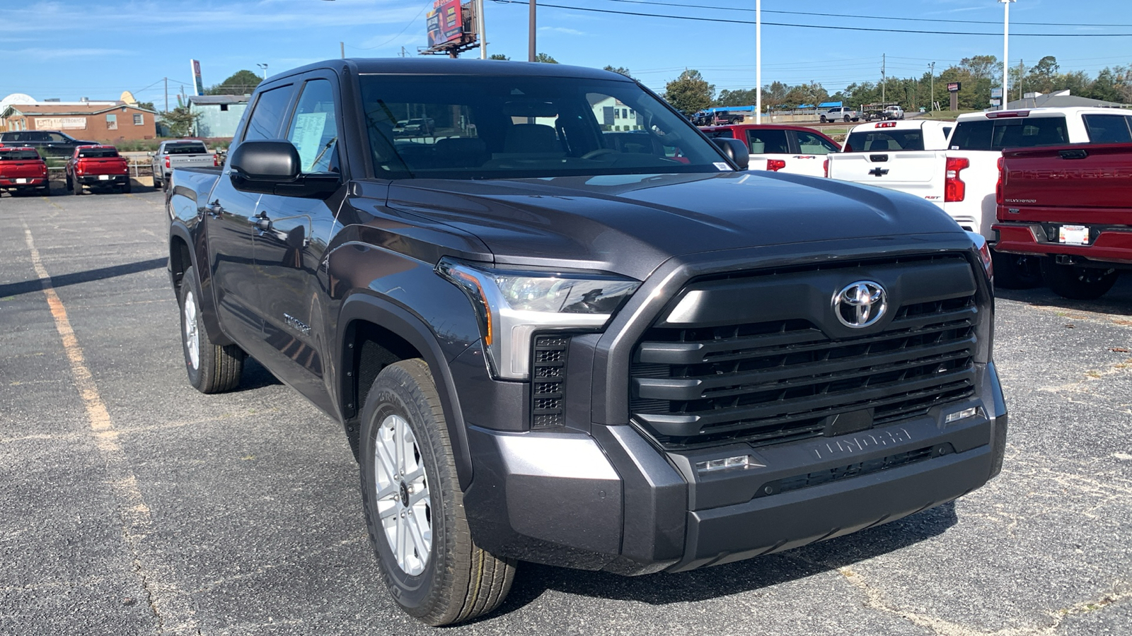 2025 Toyota Tundra SR5 2