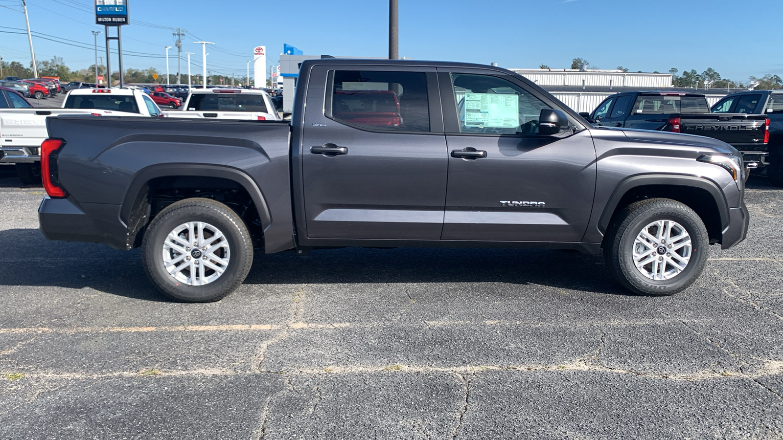 2025 Toyota Tundra SR5 9