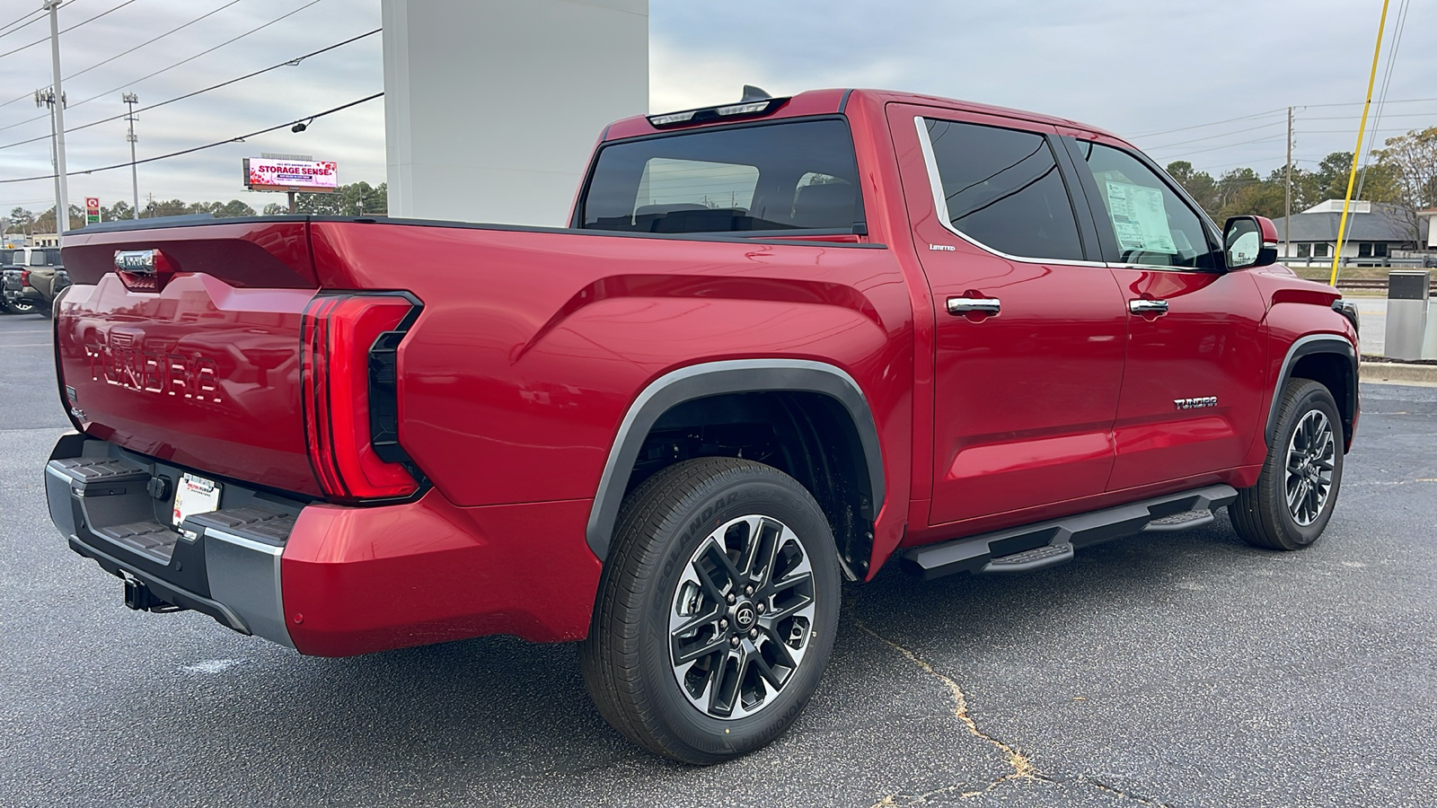 2025 Toyota Tundra Limited 8